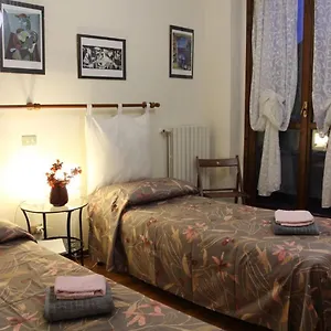 Bed & Breakfast Il Glicine Di, Basiglio